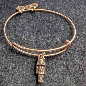 Gold Nutcracker Charm Expandable Bracelet